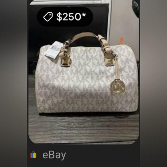 MICHAEL KORS PURSE 👛 - Picture 16 of 16